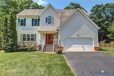 /international/us/1325-hawkins-wood-circle-midlothian-va-110108028176/