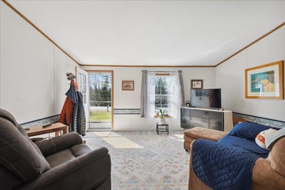 /international/us/1928-west-lunenburg-road-lunenburg-vt-110098960808/?lang=zh-cn