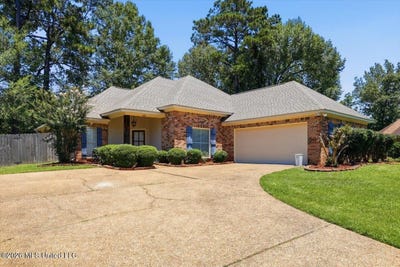 /international/us/602-sawpine-lane-ridgeland-ms-110108723846/