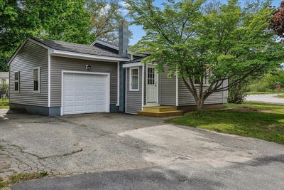 /international/us/38-western-avenue-rochester-nh-110108491919/
