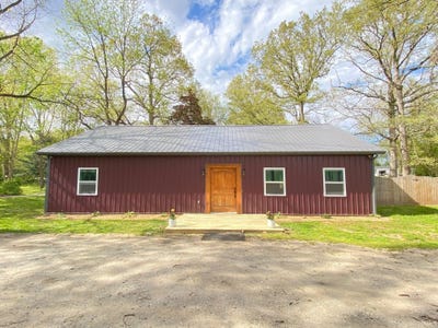 /international/us/6035-n-hodges-drive-monticello-in-110107799566/