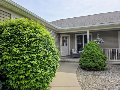 /international/us/66-oakwood-drive-coldwater-mi-110108303222/