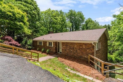 /international/us/161-blanwood-drive-boone-nc-110108395192/