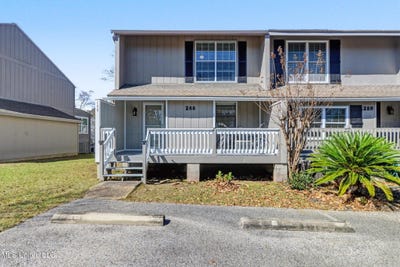 /international/us/288-highpoint-drive-diamondhead-ms-110105979628/