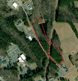 /international/us/2122-cherokee-camp-road-reidsville-nc-110119713415/