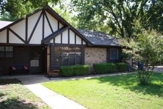 /international/us/112-e-denton-drive-euless-tx-110108384972/