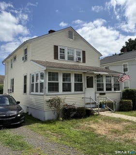 /international/us/16-springfield-road-old-lyme-ct-110107779286/