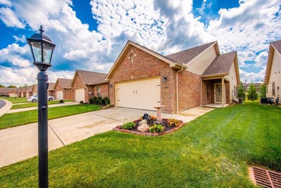 /international/us/724-villa-court-trenton-oh-110110135963/
