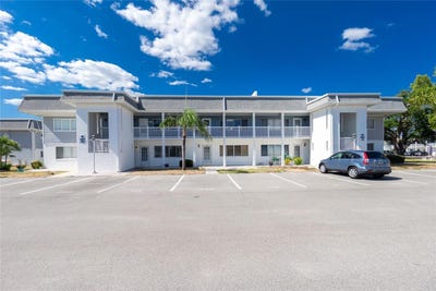 /international/us/22375-edgewater-drive-port-charlotte-fl-110099076454/