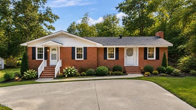 /international/us/611-w-james-street-lillington-nc-110101707459/