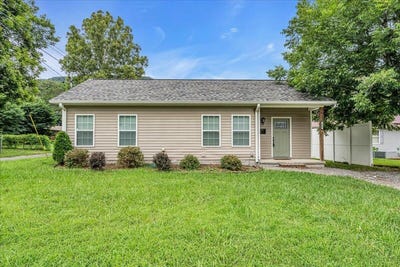 /international/us/604-2nd-street-south-pittsburg-tn-110101464365/