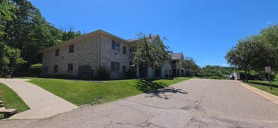 /international/us/1917-deerhaven-lane-ne-rochester-mn-110108823751/
