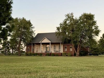 /international/us/460-b-white-road-elkton-ky-110110047273/