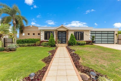 /international/us/haciendas-del-mar-calle-albacora-vega-alta-pr-110106950791/