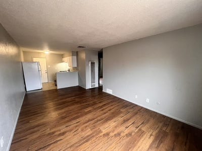 /international/us/423-dallas-street-se-albuquerque-nm-110108616906/