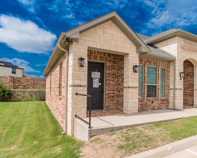 /international/us/450-hawkins-run-drive-midlothian-tx-110100702923/?lang=zh-cn