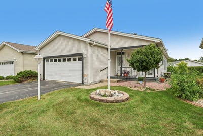 /international/us/3453-steeplechase-way-grayslake-il-110110234415/