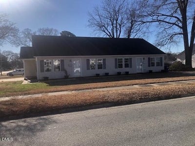 /international/us/601-w-anderson-street-selma-nc-110104497421/