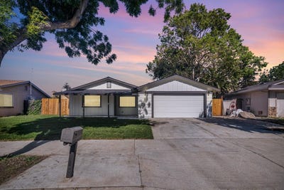 /international/us/101-recht-st-hollister-ca-110108202191/
