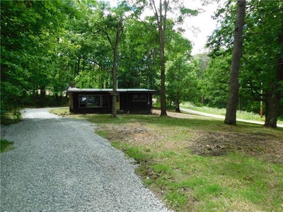 /international/us/170-maple-summit-road-mill-run-pa-110108955734/