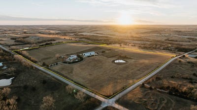 /international/us/8763-sw-98th-st-denton-ne-110104496101/