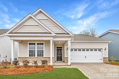 /international/us/7008-barbara-jean-lane-wingate-nc-110106759972/