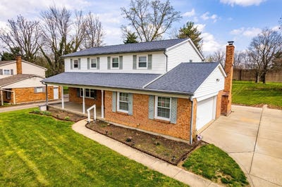 /international/us/9800-delray-drive-montgomery-oh-110106987318/