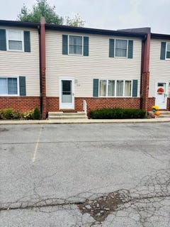 /international/us/709-chert-lane-beckley-wv-110102938876/