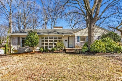 /international/us/1208-cleburne-street-greensboro-nc-110105928993/
