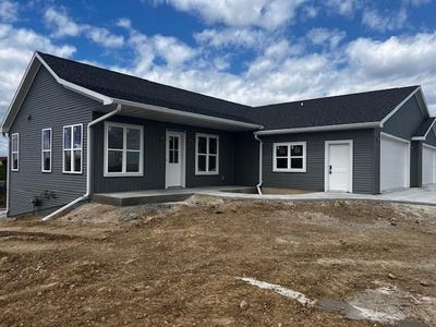 /international/us/814-lakeview-lane-ripon-wi-110107929581/