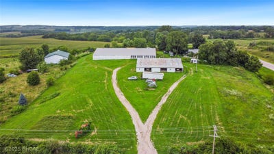 /international/us/1247-illinois-drive-knoxville-ia-110101539791/