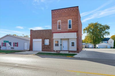 /international/us/106-n-main-street-homer-il-110105269506/