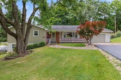 /international/us/11-old-orchard-drive-mount-vernon-oh-110108877052/