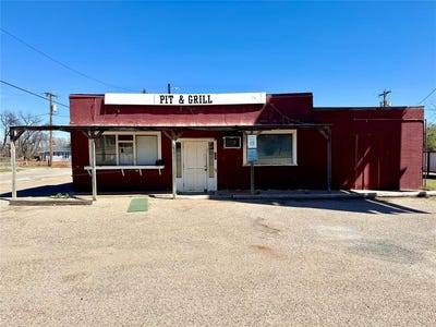 /international/us/1308-n-avenue-avenue-e-haskell-tx-110106540628/