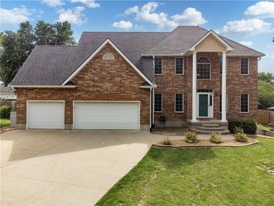 /international/us/71-arrowhead-drive-lexington-mo-110107385500/