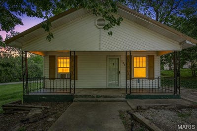 /international/us/105-s-shaw-street-park-hills-mo-110107387459/