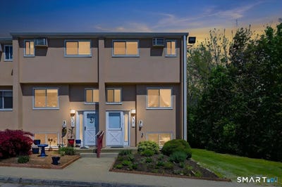 /international/us/592-shennecossett-road-groton-ct-110108072523/