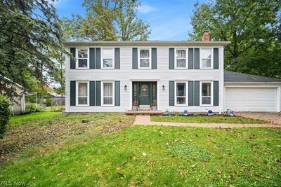 /international/us/20710-forestwood-drive-strongsville-oh-110120114468/