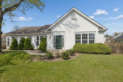/international/us/13729-s-redbud-drive-plainfield-il-110107553934/
