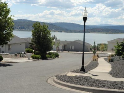 /international/us/4641-stewart-ct-klamath-falls-or-110101217743/?lang=zh-cn