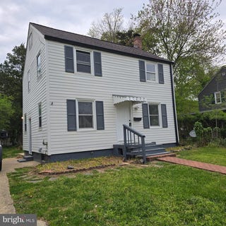 /international/us/21676-n-essex-drive-lexington-park-md-110107627460/