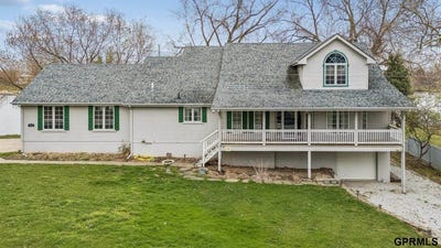 /international/us/2056-platteview-drive-cedar-creek-ne-110108077854/