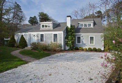 /international/us/114-long-pond-road-marstons-mills-ma-110106926122/