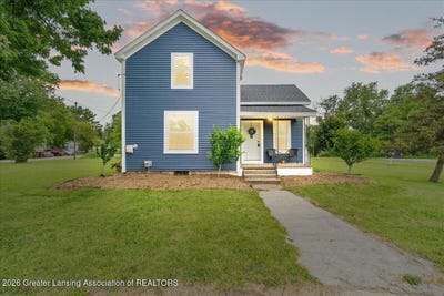 /international/us/903-e-state-street-st-johns-mi-110108878572/