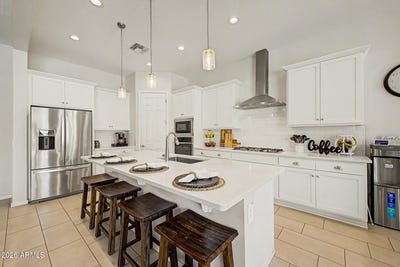 /international/us/2334-n-195th-drive-buckeye-az-110120417045/