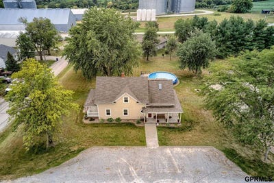 /international/us/204-south-2nd-street-elmwood-ne-110105522170/