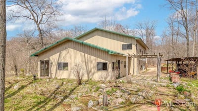 /international/us/w9565-pike-plains-road-dunbar-t-wi-wi-110107953803/
