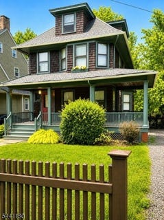 /international/us/42-gates-ave-montclair-twp-nj-110108932194/