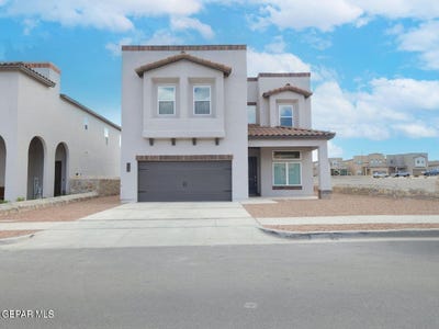 /international/us/561-la-entrada-circle-sunland-park-nm-110107079848/