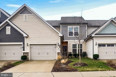/international/us/6312-virginia-bluebell-lane-haymarket-va-110106529871/